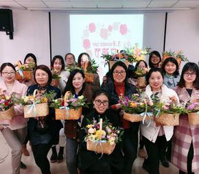 Organize the employee activity in Women’s Day, show the care and respect to the female employee, form up the excellent woman benchmark, and carry forward the positive energy